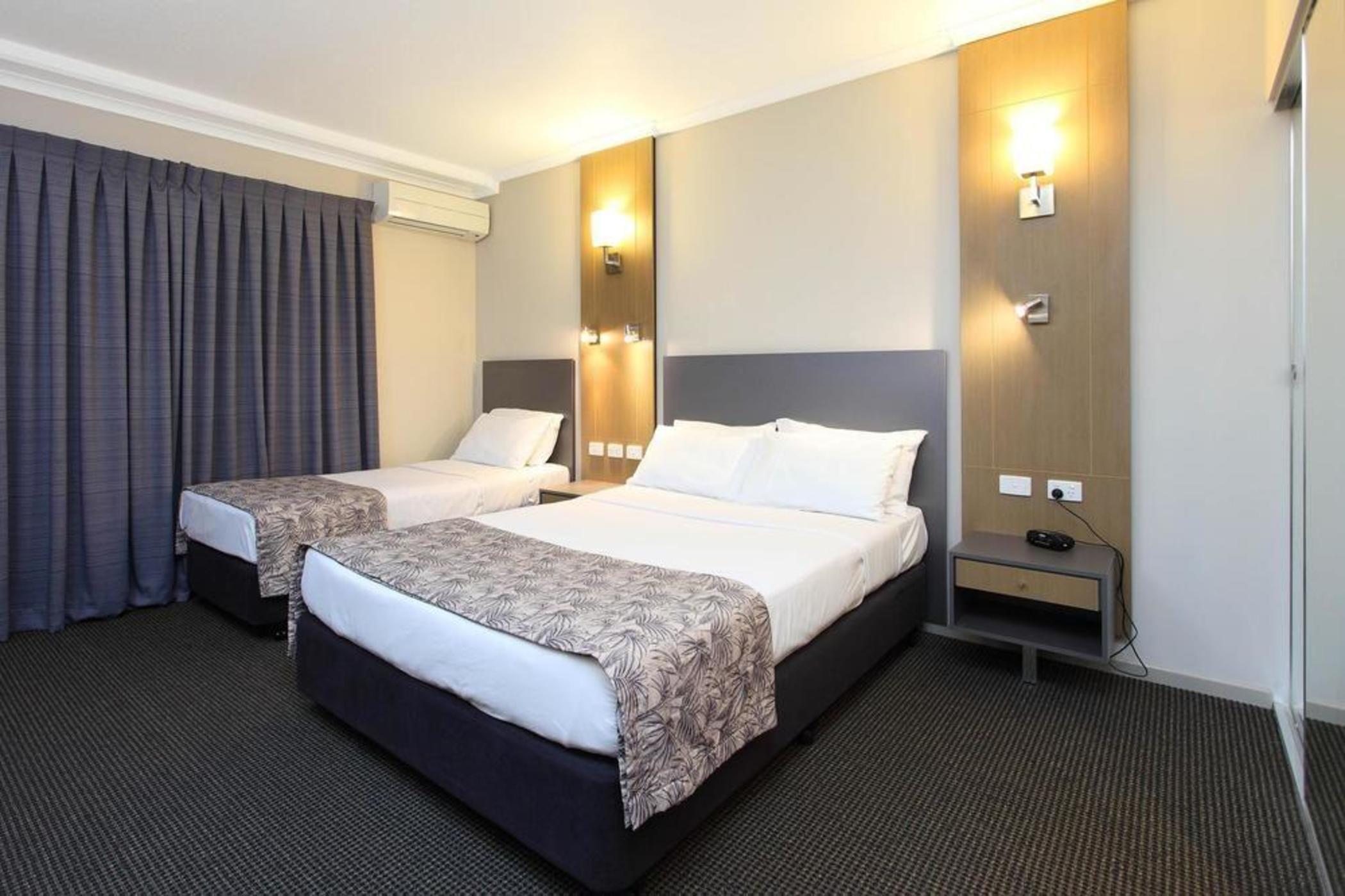 Brisbane International Virginia Hotel ภายนอก รูปภาพ